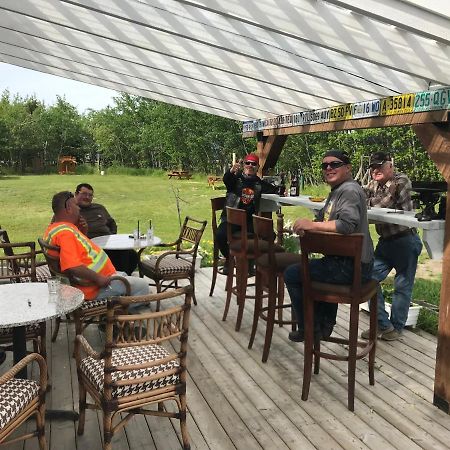 Six Mile River Resort Tagish Exterior foto